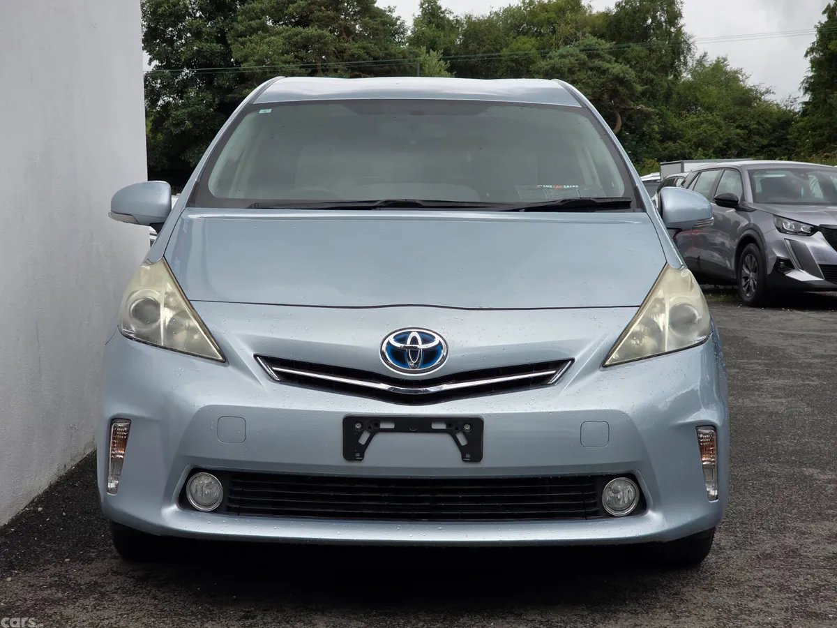 Toyota Prius MPV, Petrol Hybrid, 2013, Blue