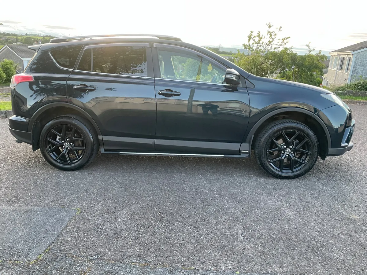 Toyota RAV4 SUV, Diesel, 2018, Black