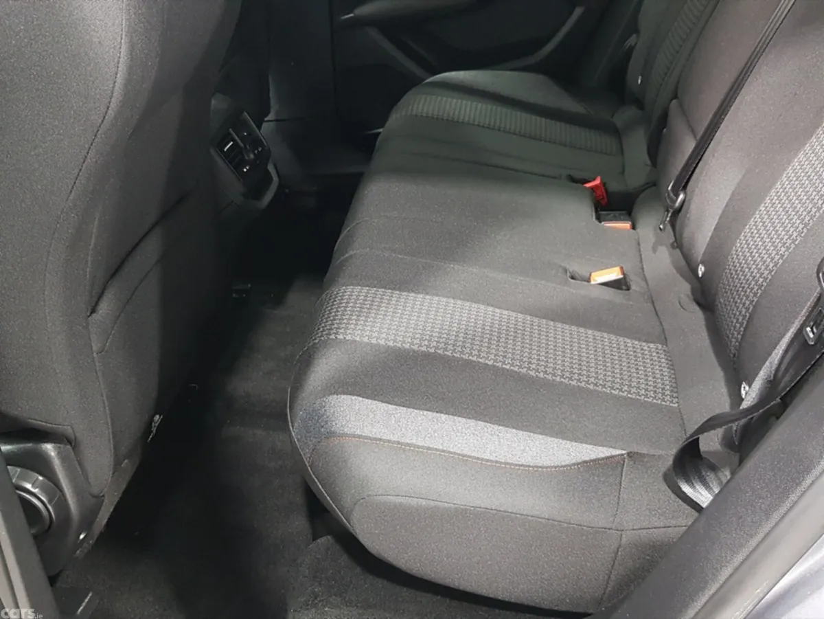 Peugeot 3008 MPV, Diesel, 2020, Grey