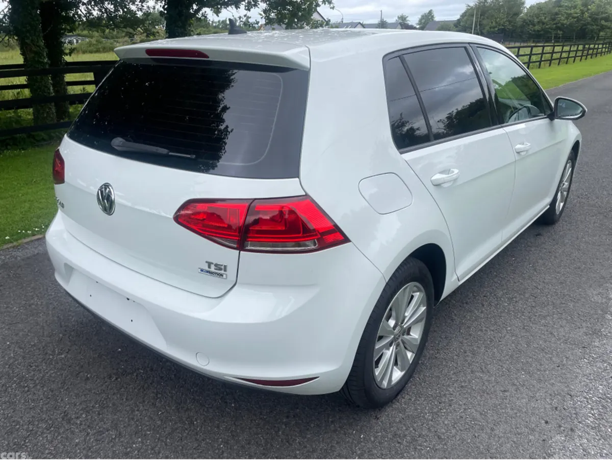 Volkswagen Golf Hatchback, Petrol, 2015, White