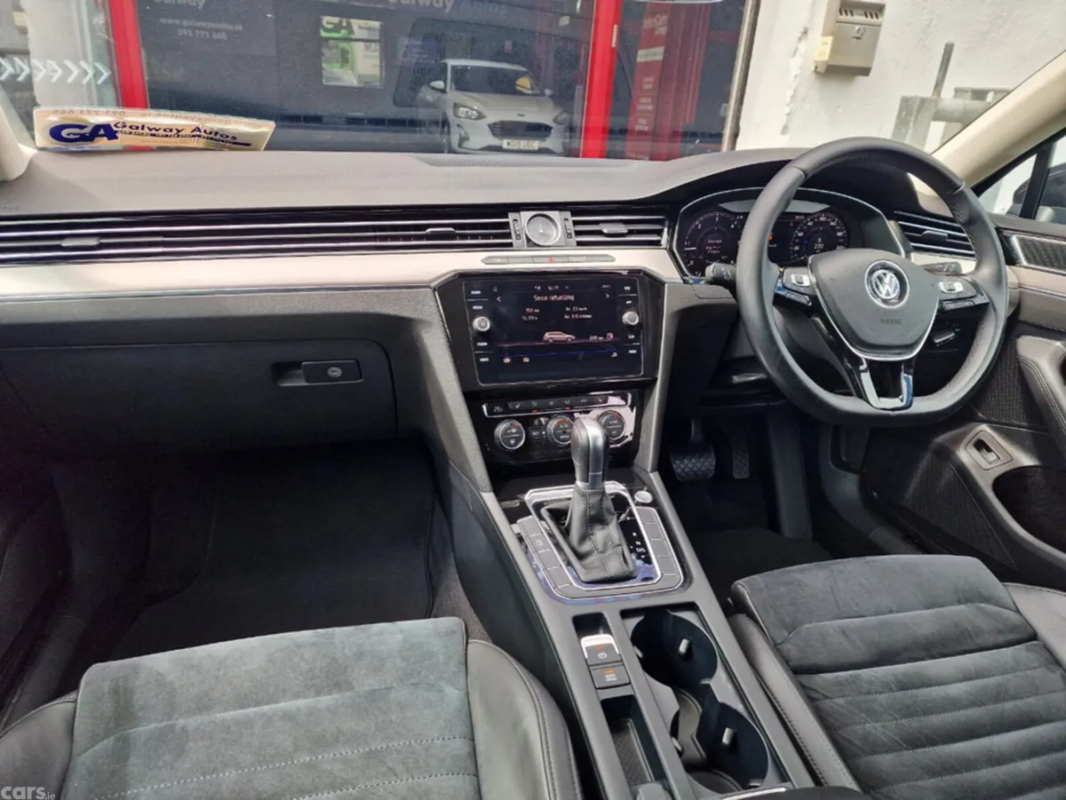 Volkswagen Passat Estate, Diesel, 2019, Black