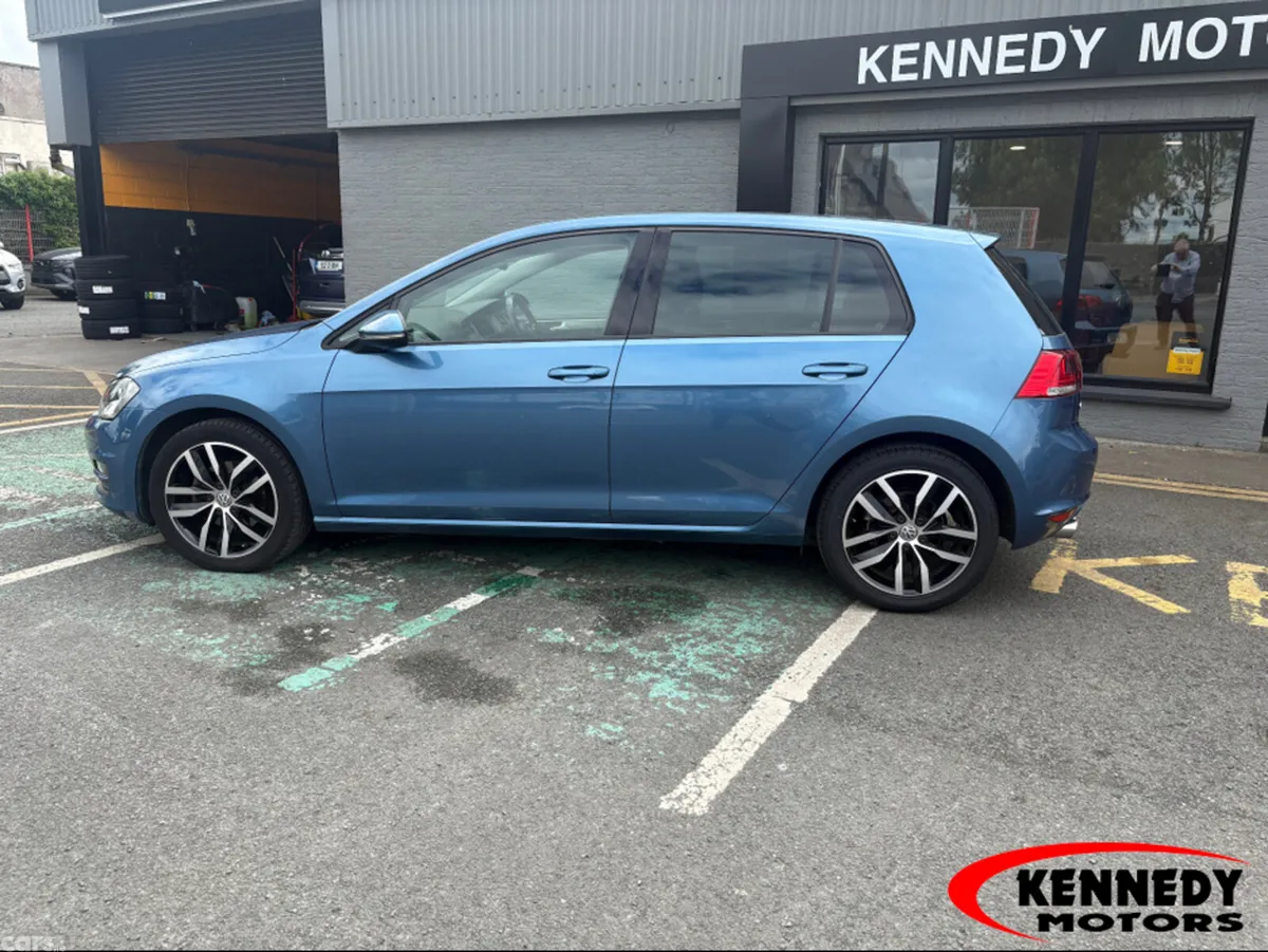 Volkswagen Golf Hatchback, Petrol, 2016, Blue