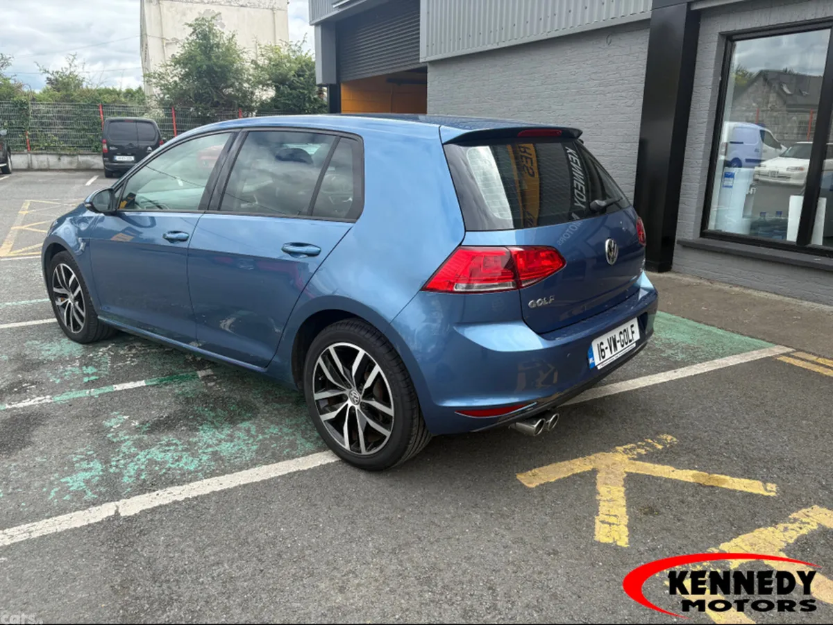 Volkswagen Golf Hatchback, Petrol, 2016, Blue