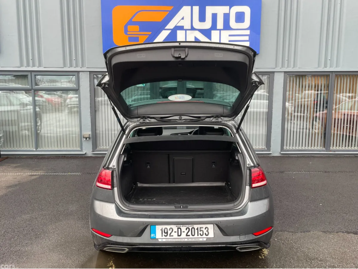 Volkswagen Golf Hatchback, Petrol, 2019, Grey