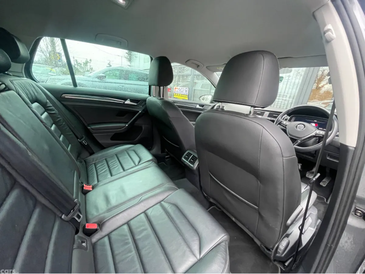 Volkswagen Golf Hatchback, Petrol, 2019, Grey