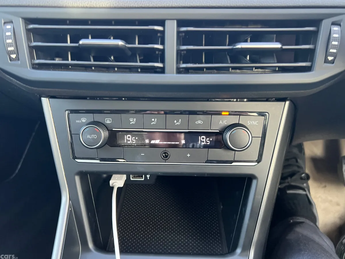 Volkswagen Polo Hatchback, Petrol, 2019, White