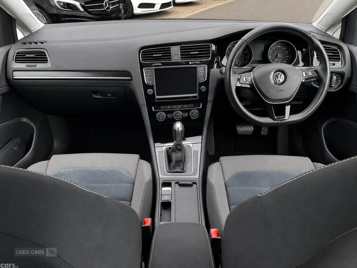 Volkswagen Golf , Petrol, 2014, Blue
