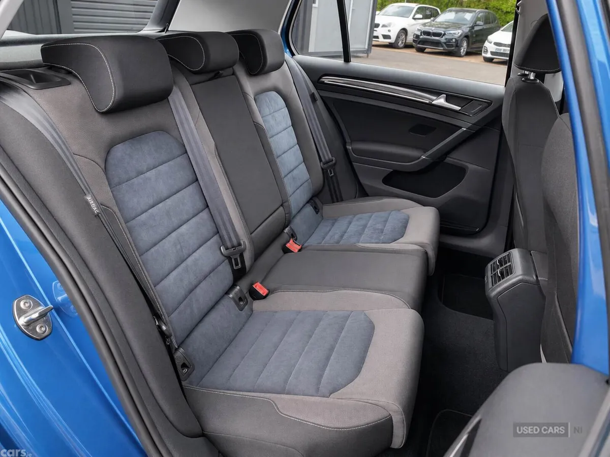 Volkswagen Golf , Petrol, 2014, Blue