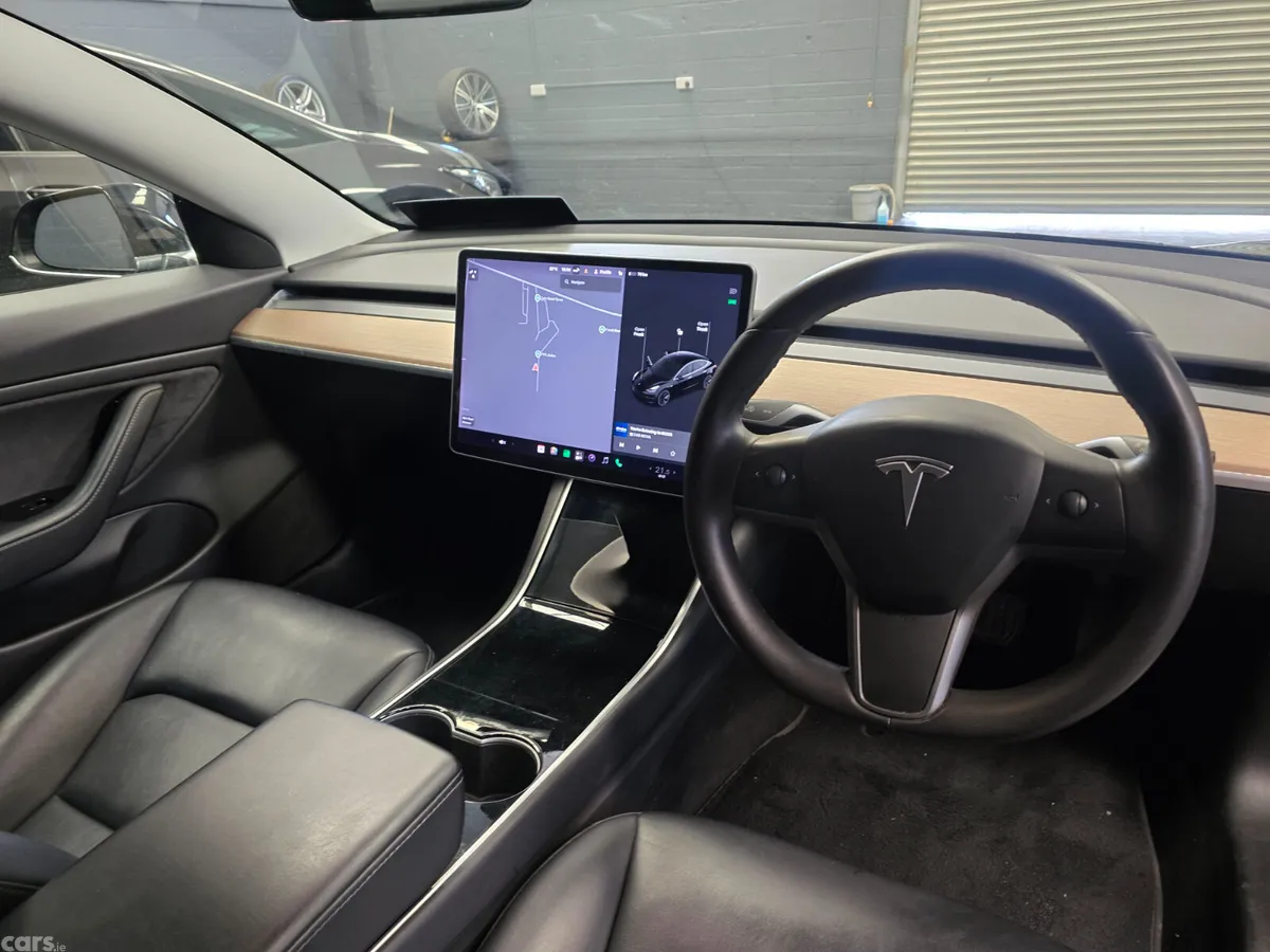 Tesla Model 3 Saloon, Electric, 2020, Black