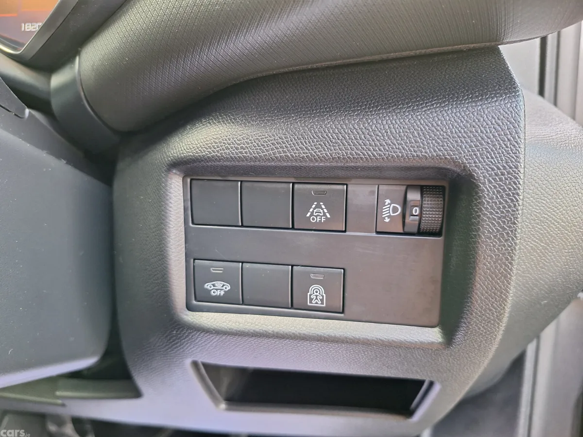 Citroen C5 Aircross MPV, Diesel, 2023, Grey