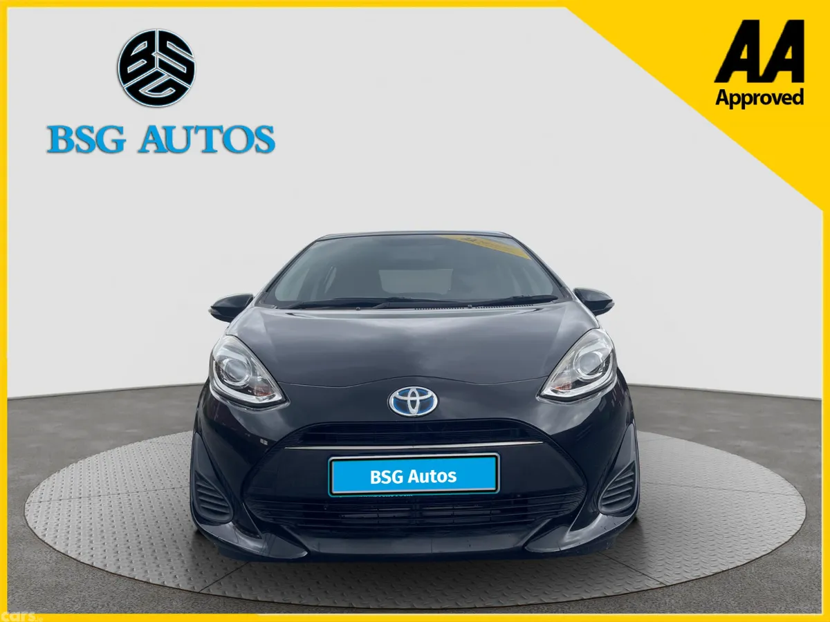 Toyota Aqua Hatchback, Petrol Hybrid, 2018, Black