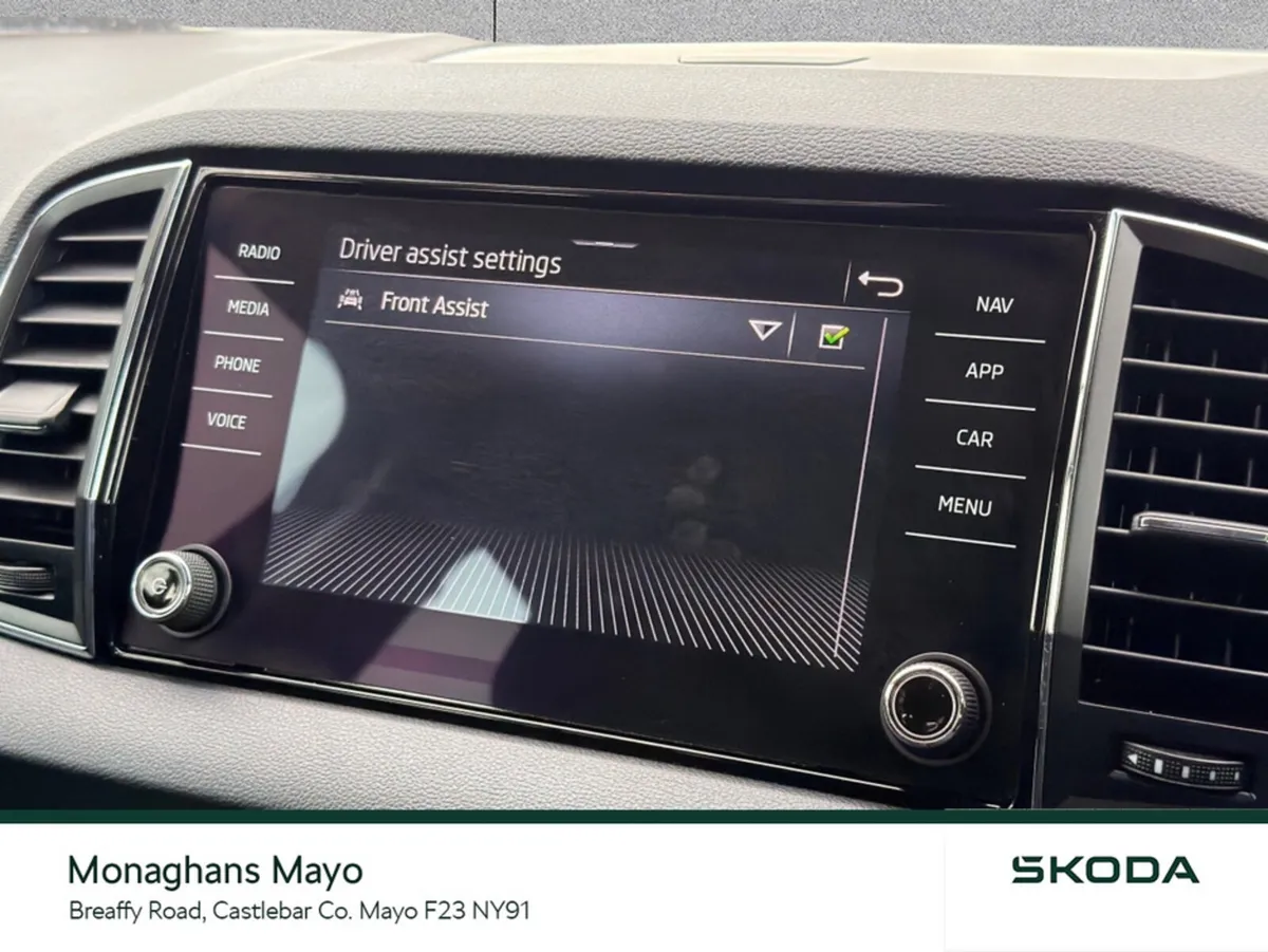 Skoda Karoq Estate, Petrol, 2021, Grey