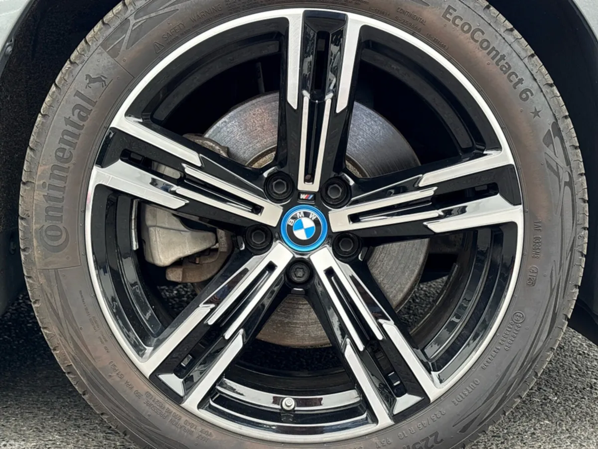 BMW 3-Series Saloon, Petrol Plug-in Hybrid, 2024, Grey