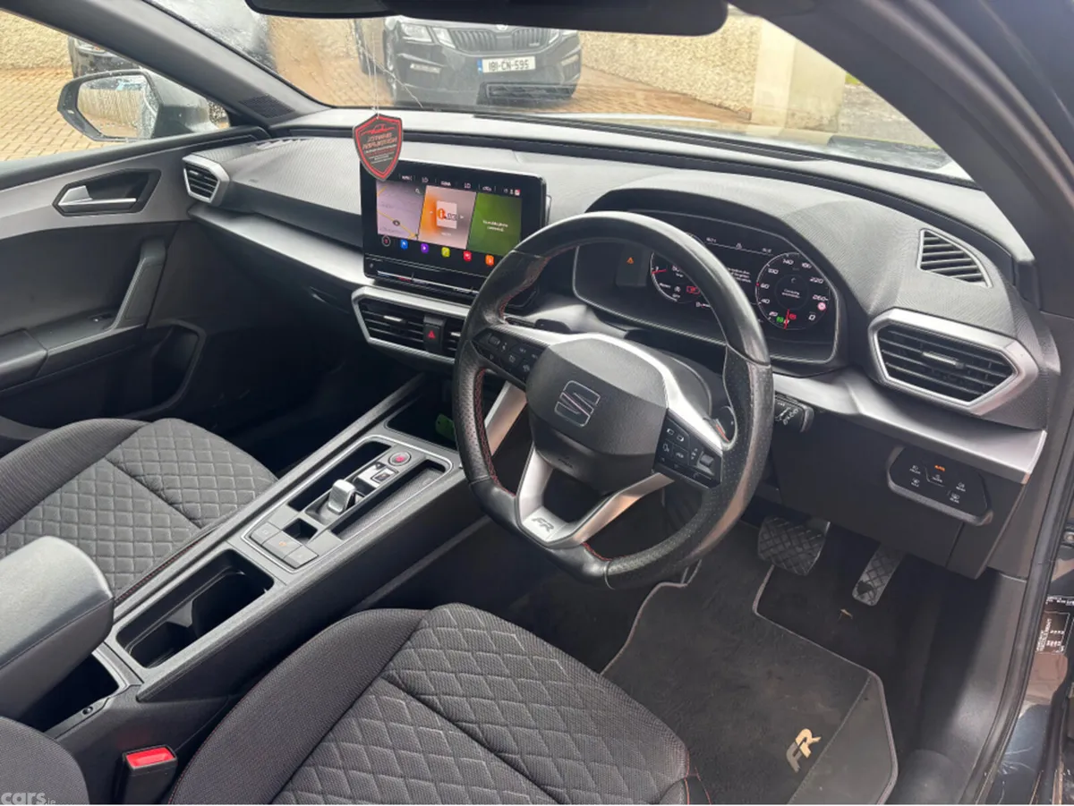 SEAT Leon Hatchback, Diesel, 2020, Grey
