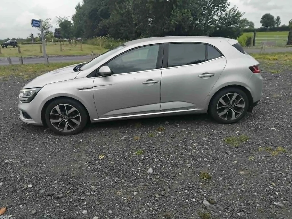 Renault Megane Hatchback, Diesel, 2016, Silver