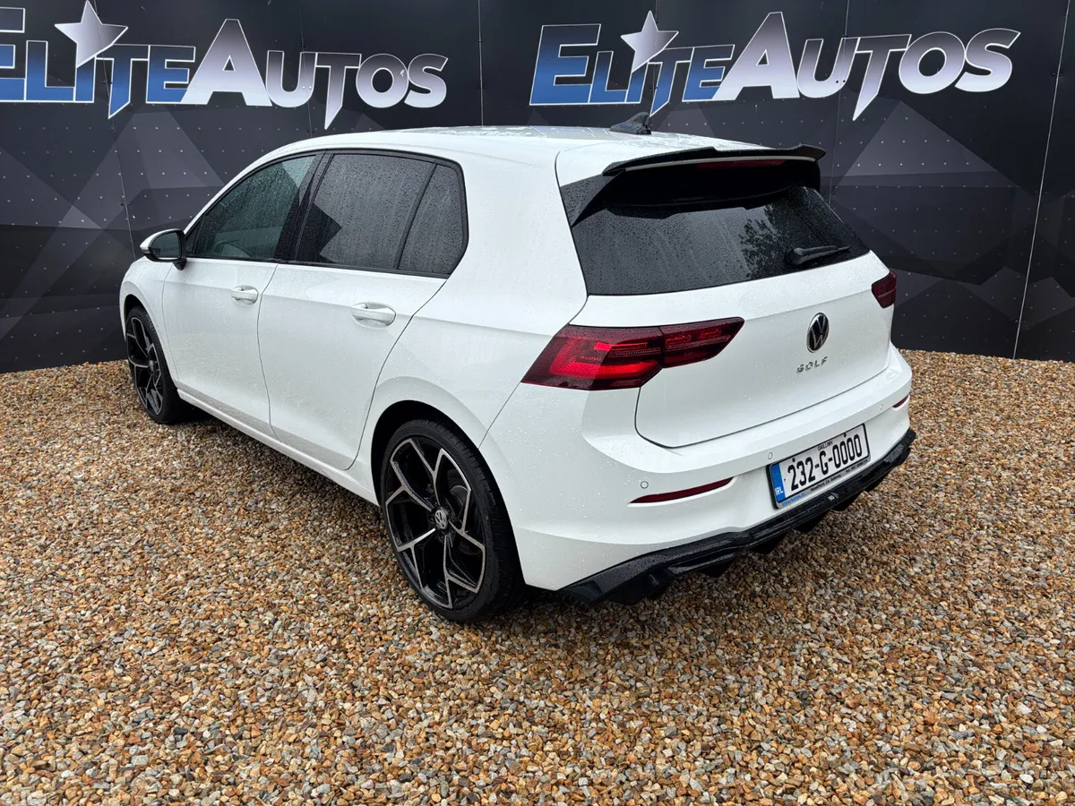 Volkswagen Golf Hatchback, Diesel, 2023, White