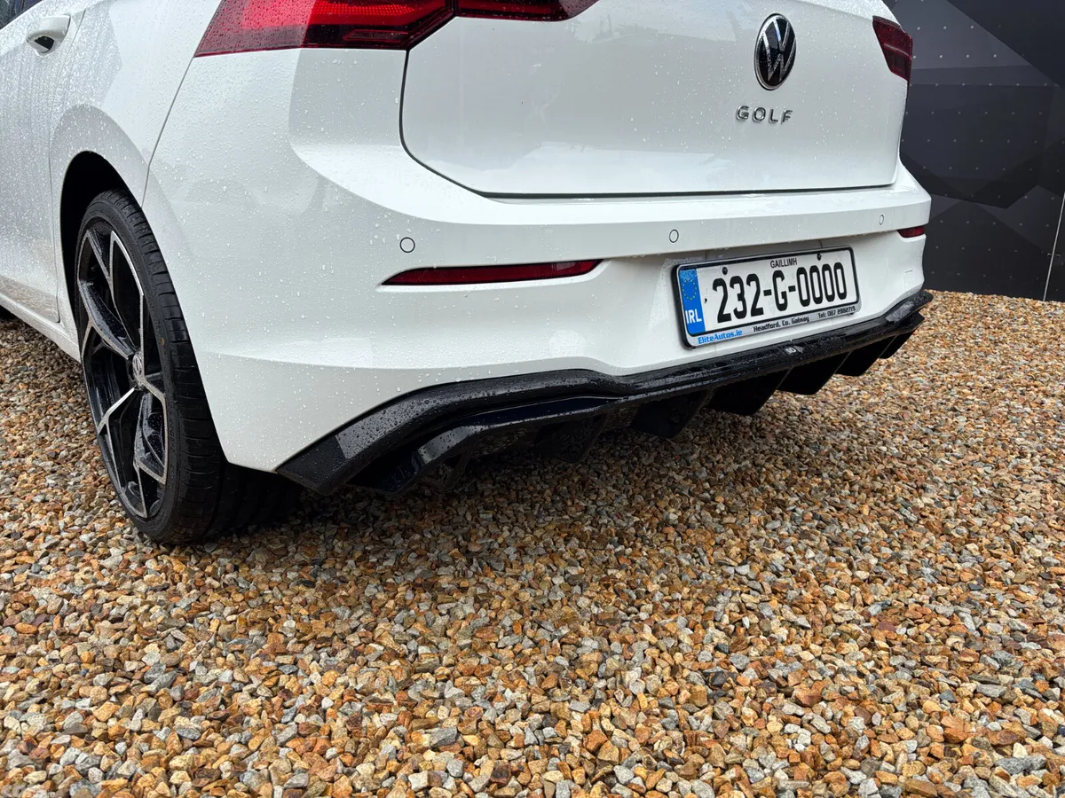 Volkswagen Golf Hatchback, Diesel, 2023, White