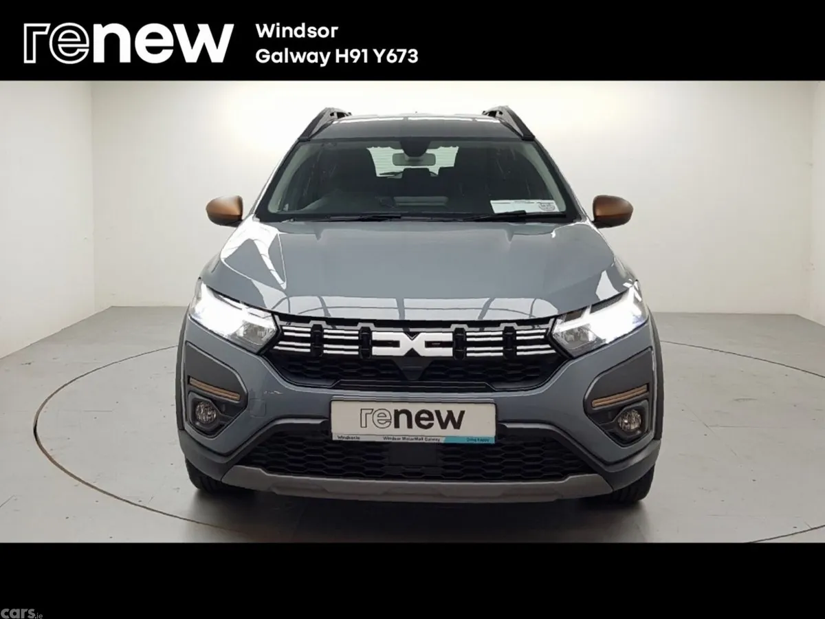 Dacia Jogger MPV, Petrol, 2024, Grey