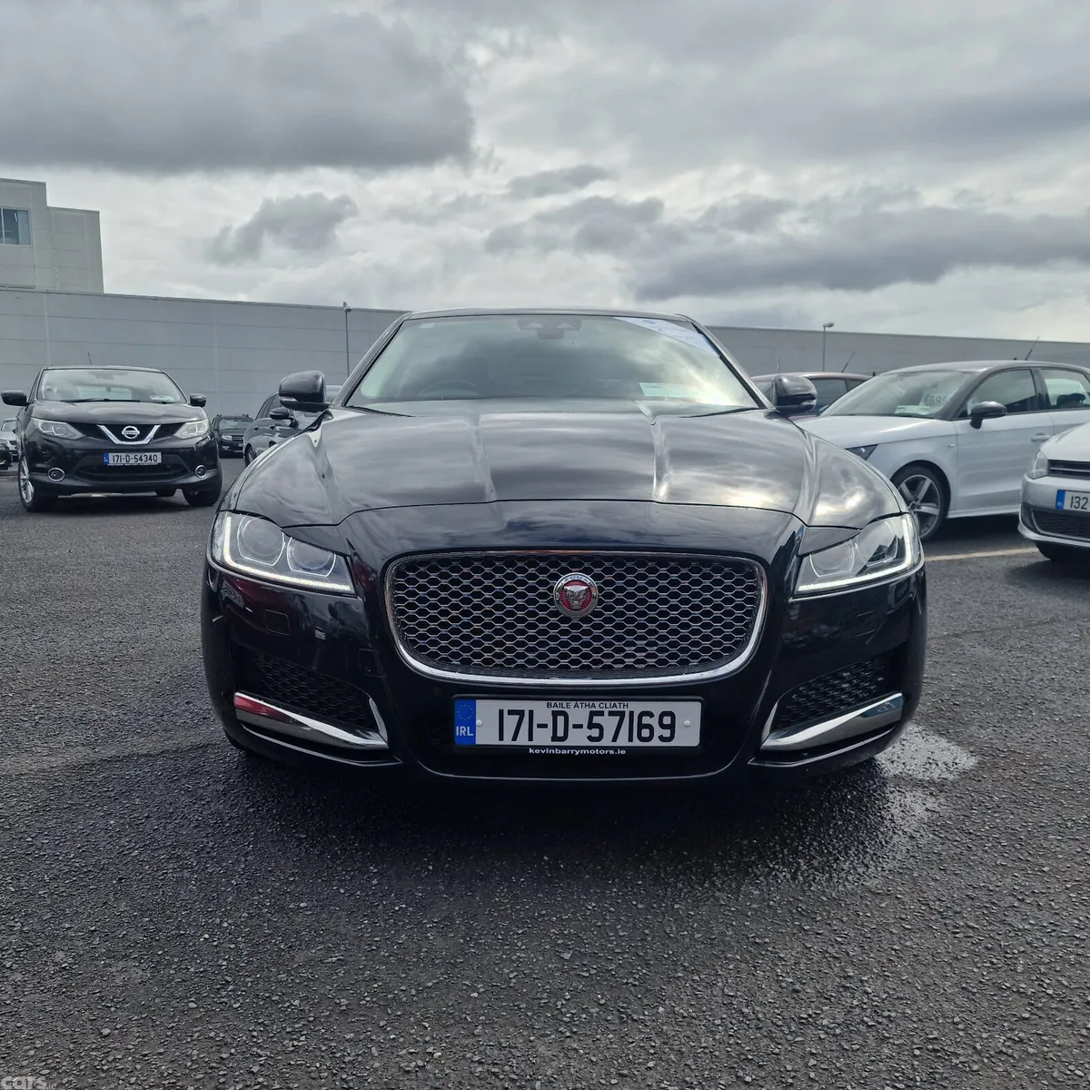 Jaguar XF Saloon, Diesel, 2017, Black