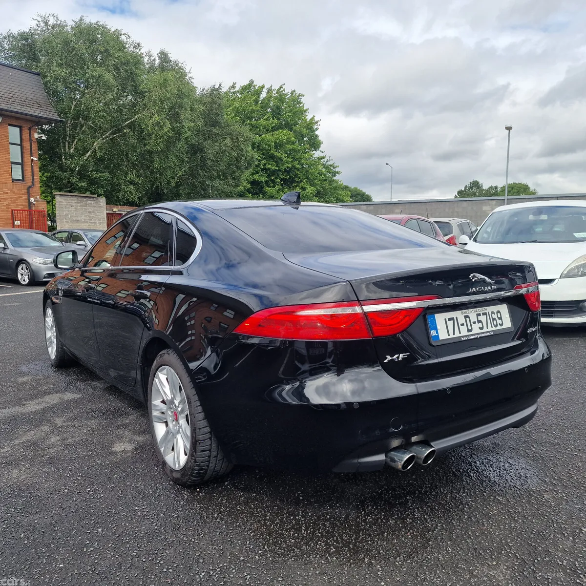Jaguar XF Saloon, Diesel, 2017, Black
