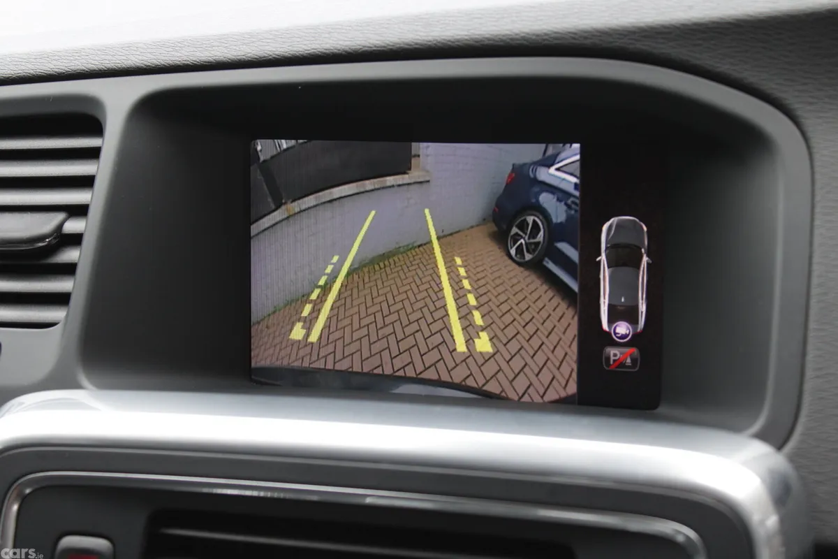 Volvo S60 Saloon, Diesel, 2019, Black