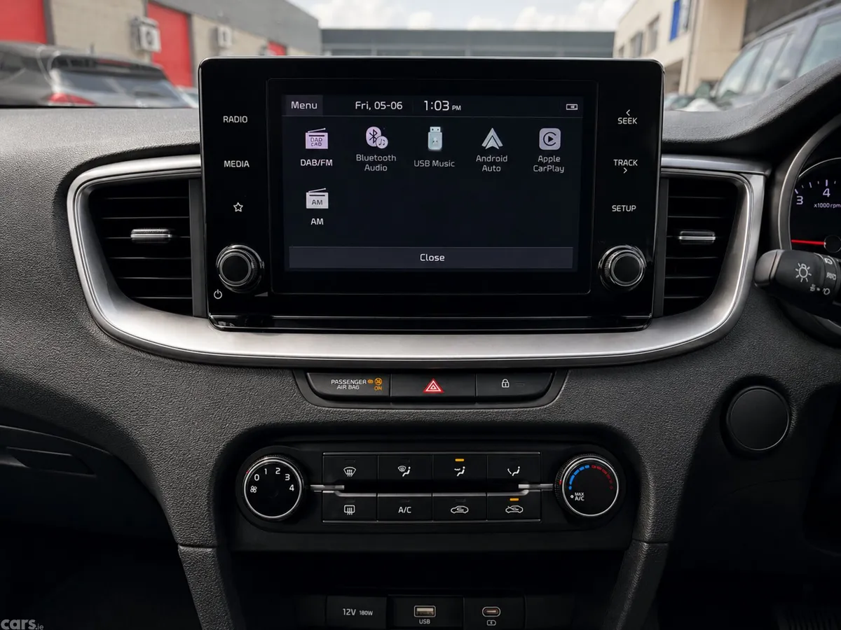 Kia Ceed Hatchback, Diesel Hybrid, 2023, Grey