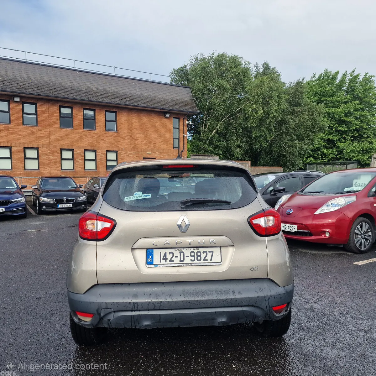 Renault Captur Hatchback, Diesel, 2014, Gold