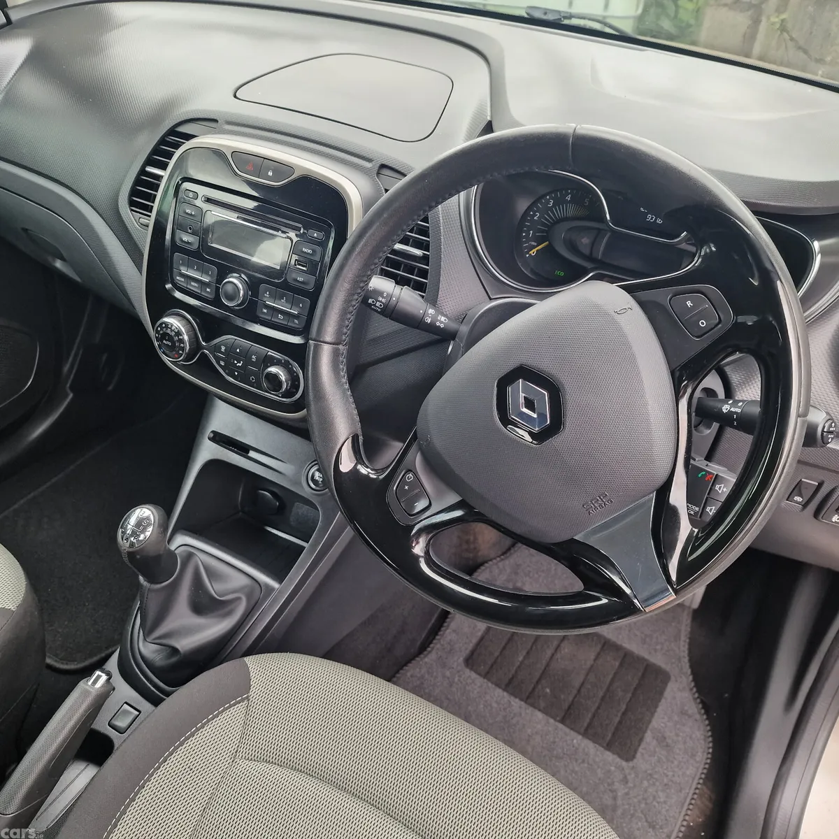 Renault Captur Hatchback, Diesel, 2014, Gold
