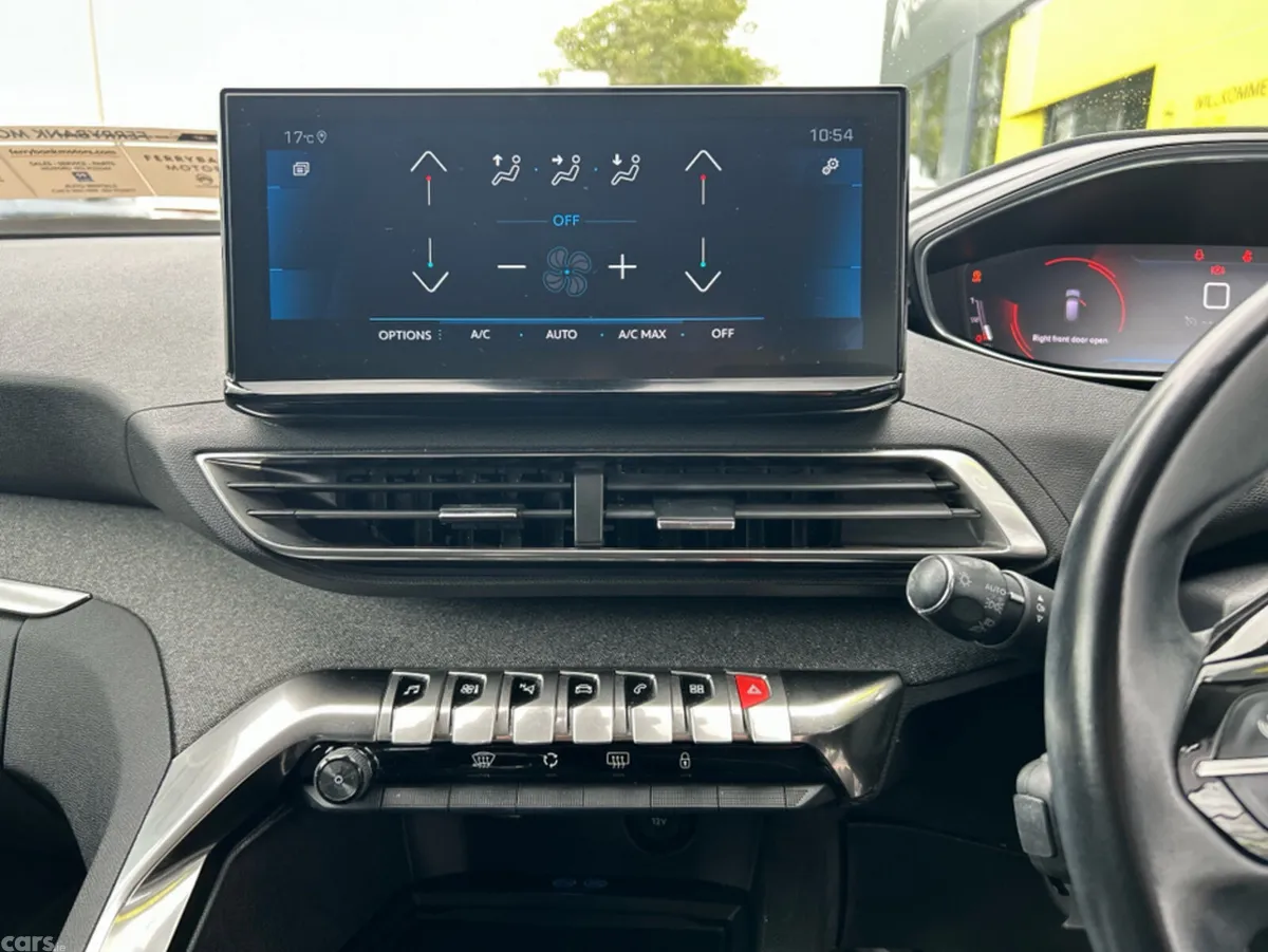 Peugeot 3008 MPV, Diesel, 2021, Grey