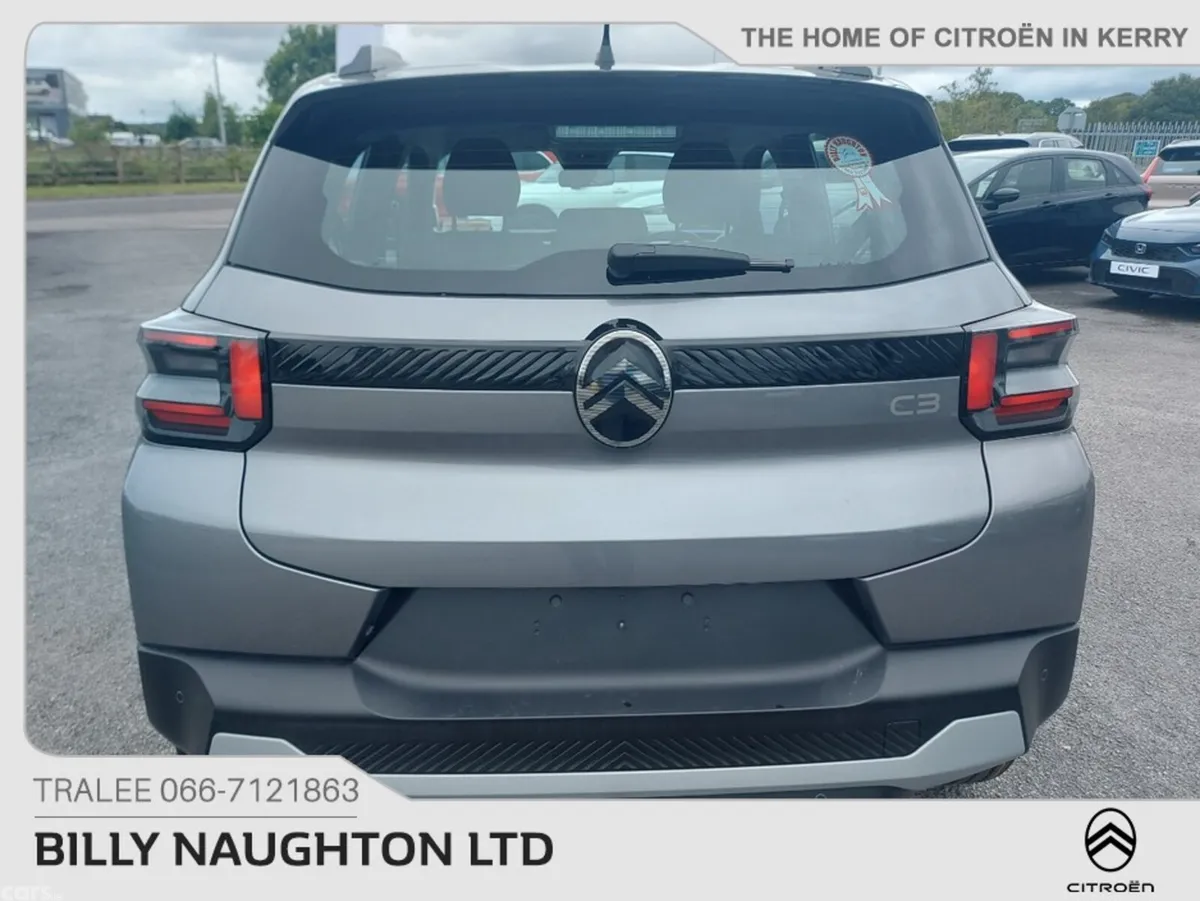 Citroen C3 Hatchback, Petrol, 2027, Blue