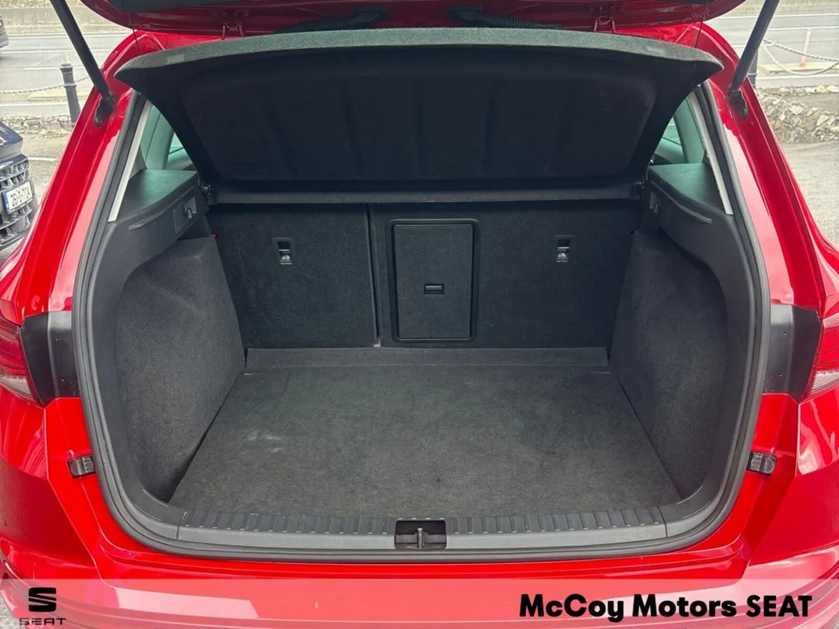 SEAT Ateca SUV, Diesel, 2023, Red