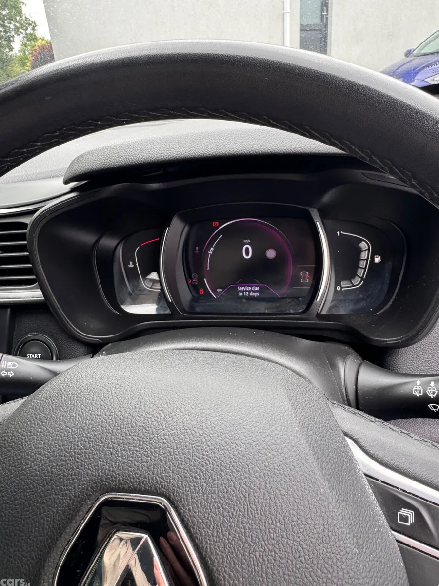 Renault Kadjar SUV, Petrol, 2022, Red