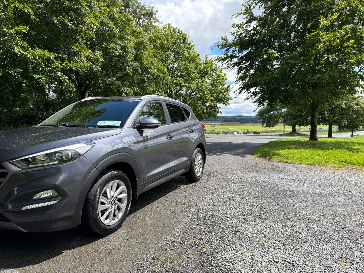 Hyundai Tucson SUV, Diesel, 2016, Grey