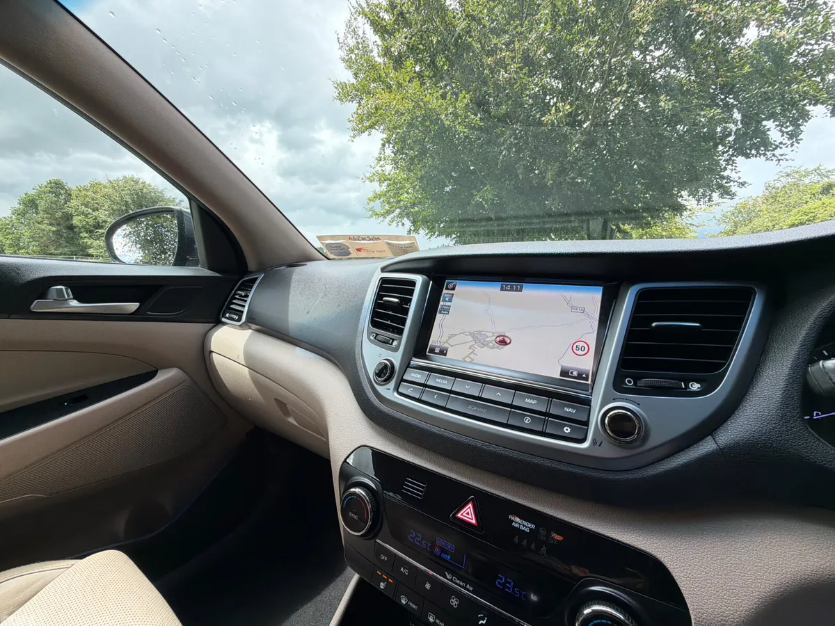 Hyundai Tucson SUV, Diesel, 2016, Grey