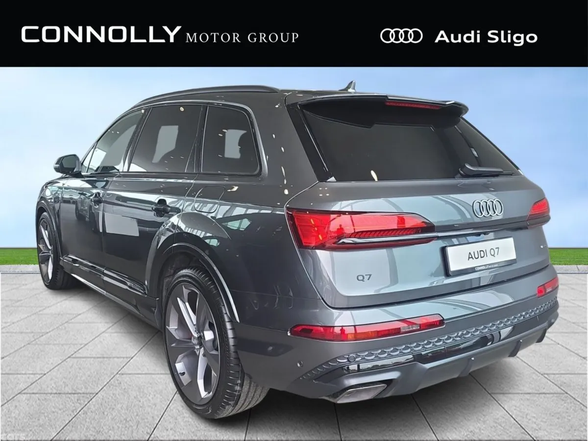 Audi Q7 SUV, Petrol Plug-in Hybrid, 2027, Grey