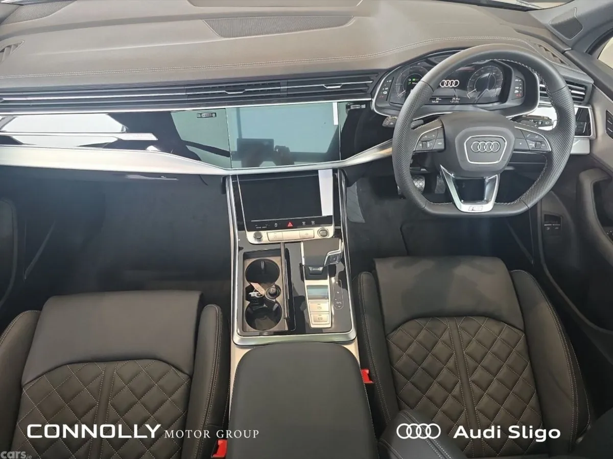 Audi Q7 SUV, Petrol Plug-in Hybrid, 2027, Grey