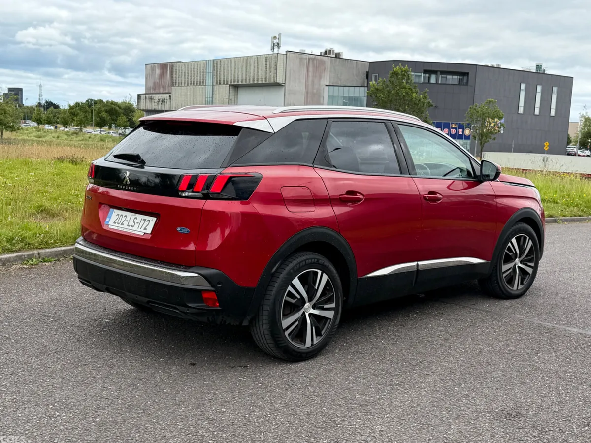 Peugeot 3008 MPV, Diesel, 2020, Red