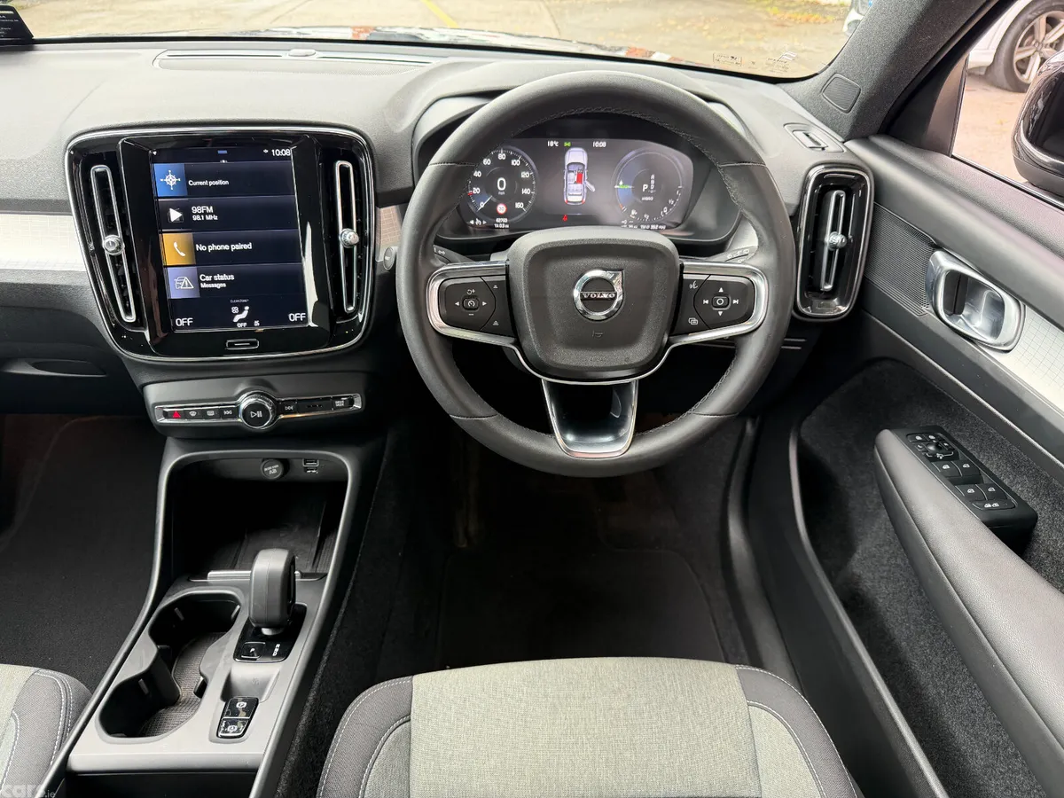 Volvo XC40 SUV, Petrol Plug-in Hybrid, 2023, Black