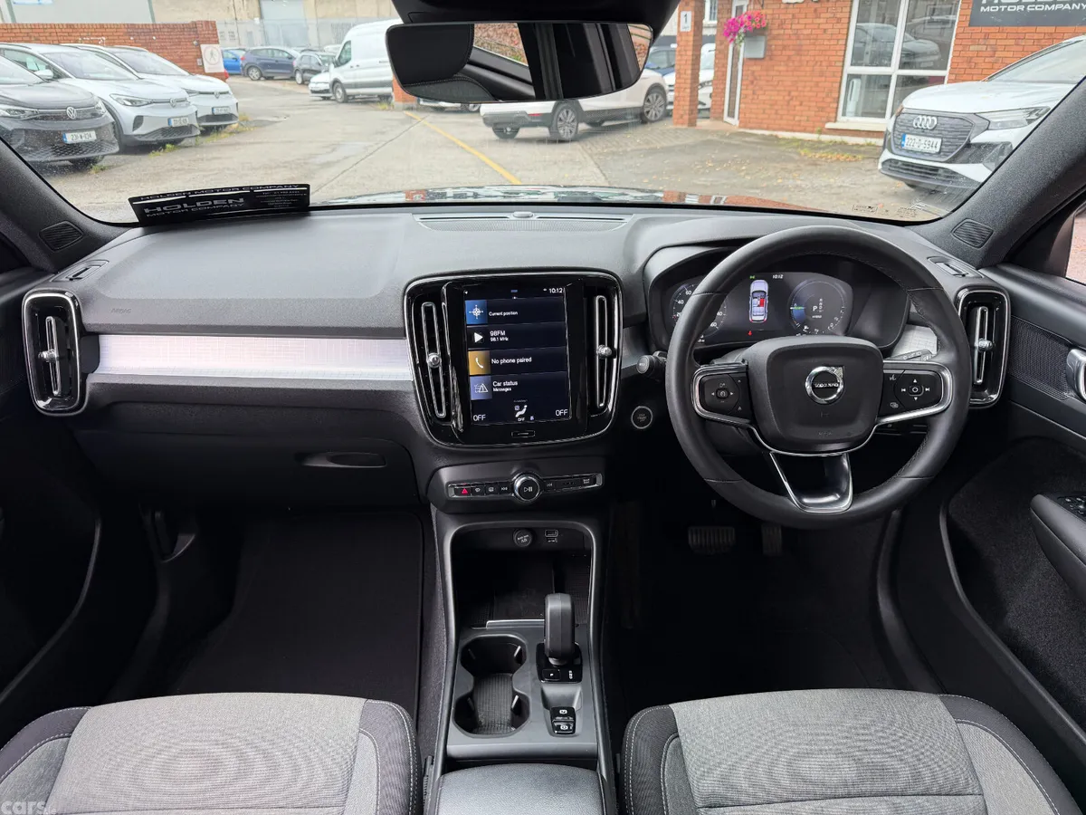 Volvo XC40 SUV, Petrol Plug-in Hybrid, 2023, Black