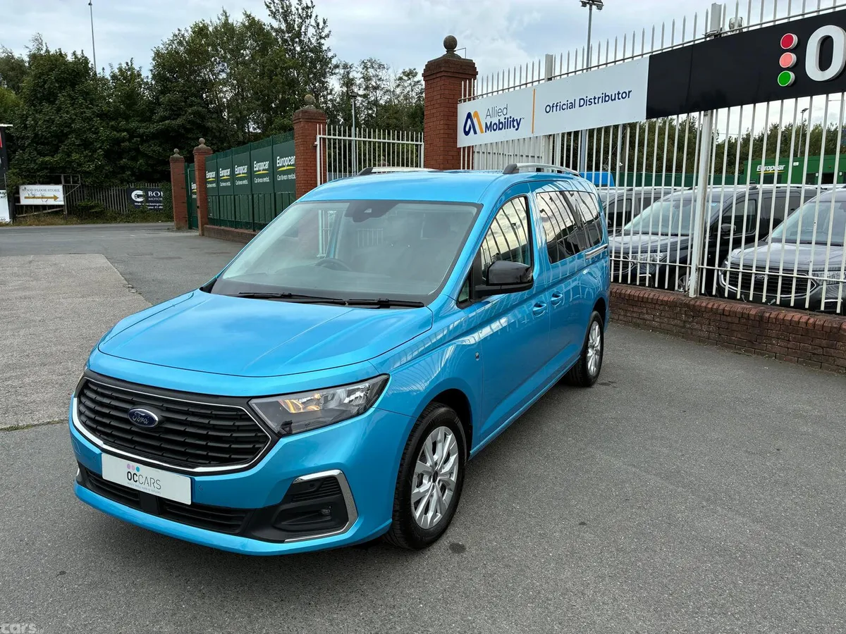 Ford Tourneo Connect MPV, Diesel, 2024, Blue