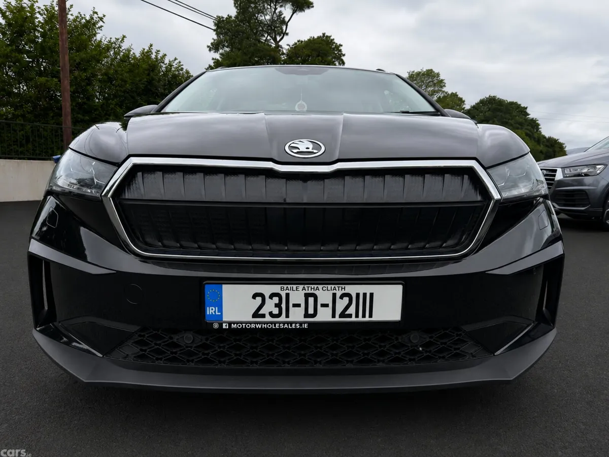 Skoda Enyaq Estate/Jeep, Electric, 2023, Black