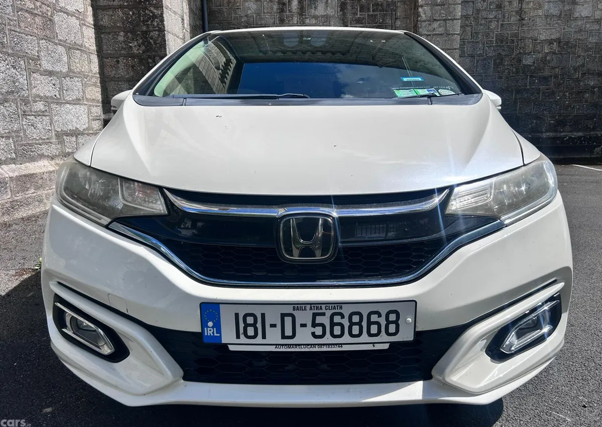 Honda Fit Hatchback, Petrol Hybrid, 2018, White