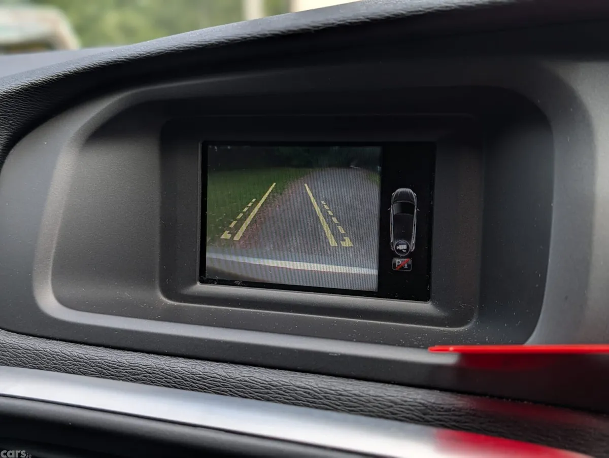 Volvo V40 Hatchback, Diesel, 2018, Grey
