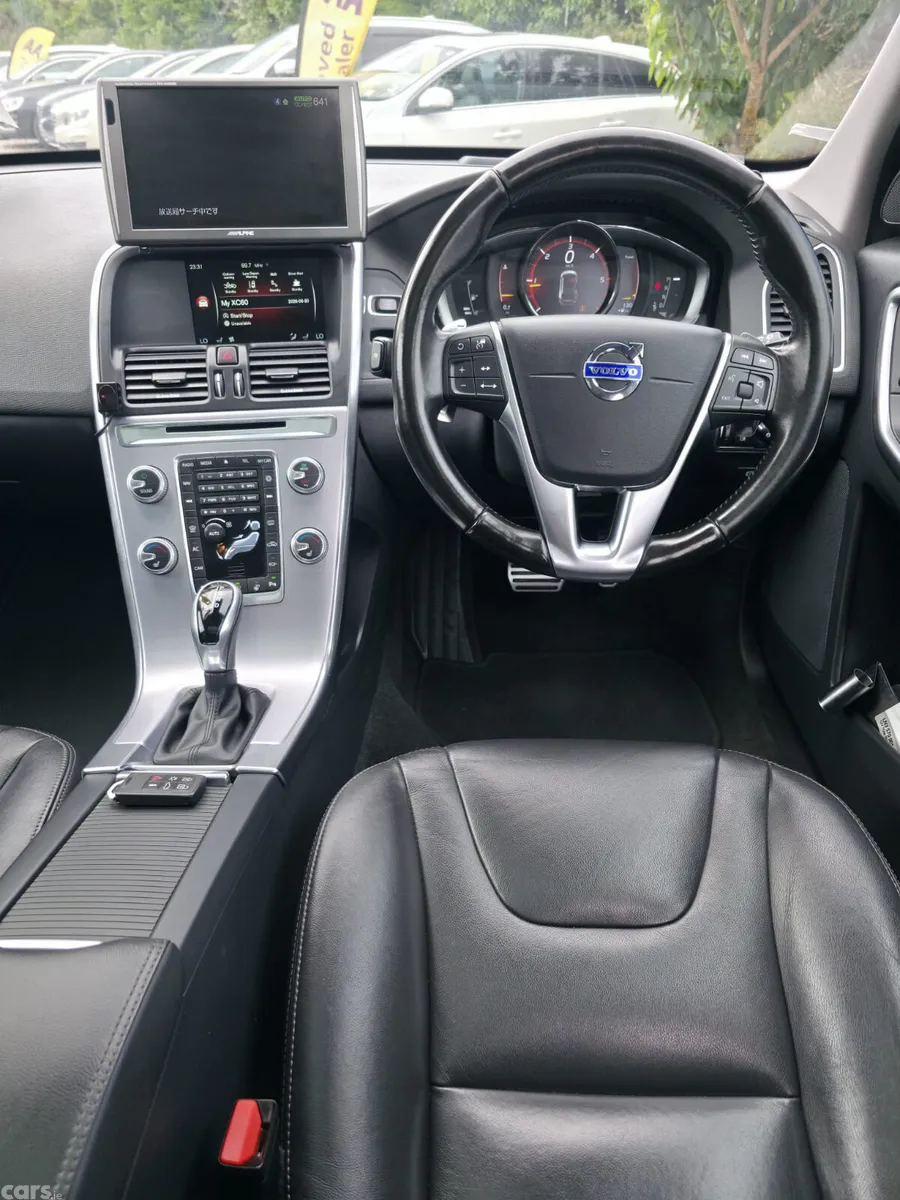 Volvo XC60 Estate, Diesel, 2016, White