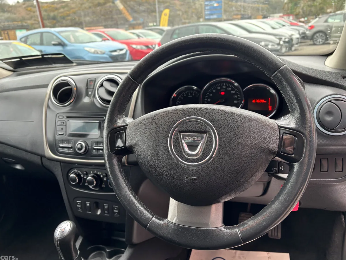 Dacia Sandero Hatchback, Petrol, 2013, Silver