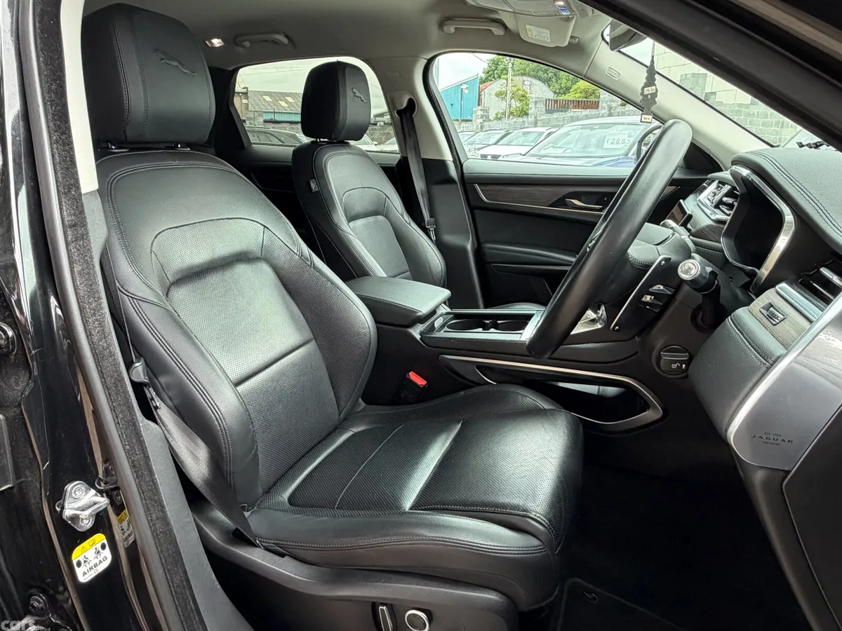 Jaguar F-Pace SUV, Diesel, 2021, Black