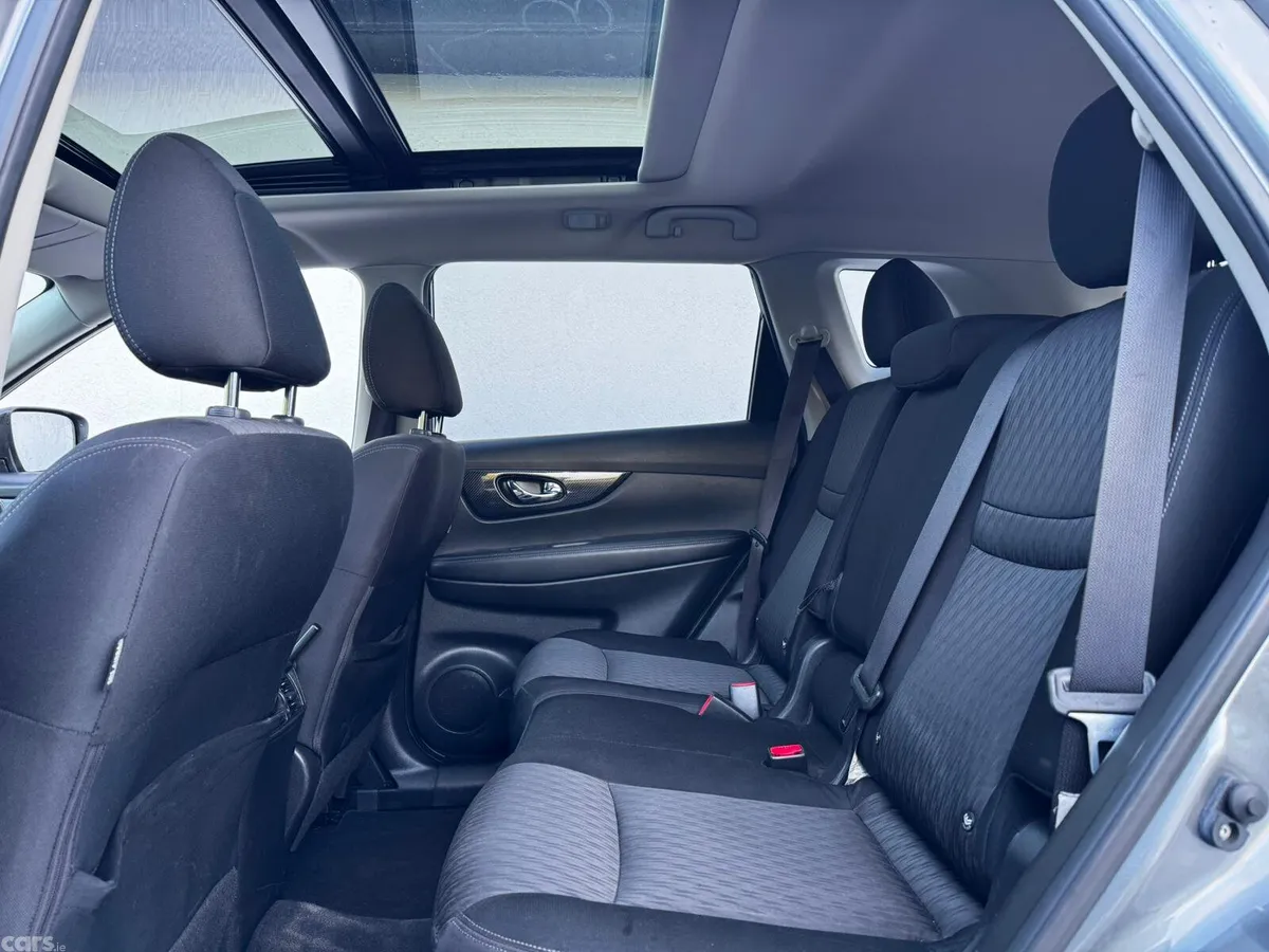 Nissan X-Trail SUV, Diesel, 2018, Grey