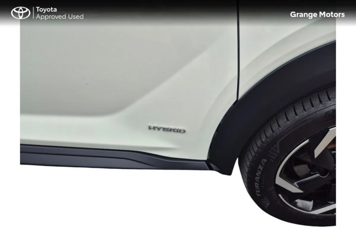 Nissan Juke MPV, Petrol Hybrid, 2024, White