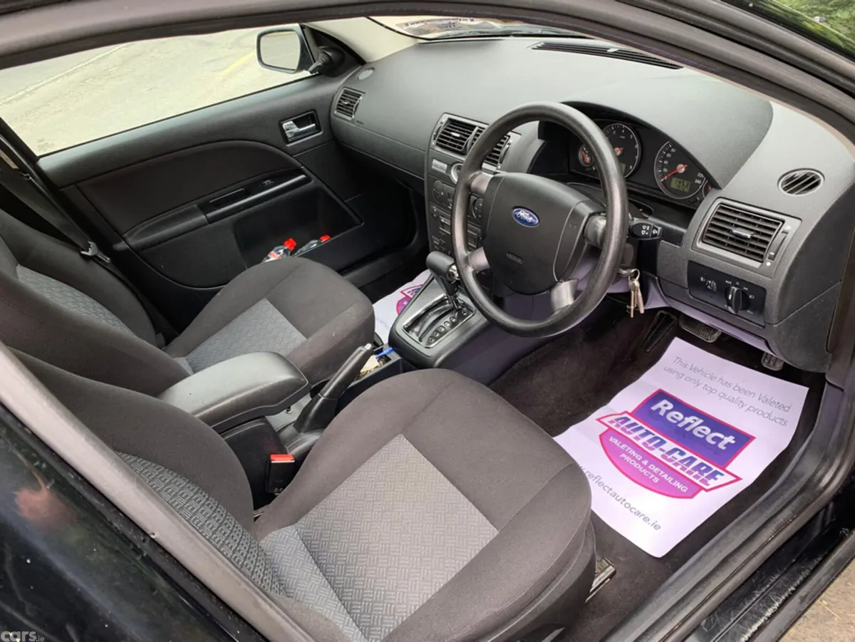 Ford Mondeo Estate, Petrol, 2006, Black
