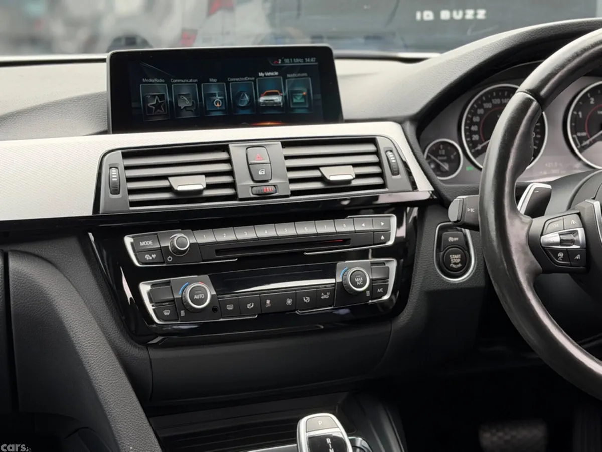 BMW 3-Series Saloon, Diesel, 2018, White